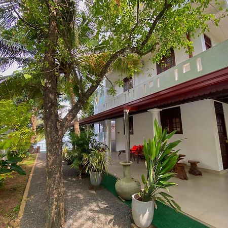 Villa Araliya Hikkaduwa Ngoại thất bức ảnh
