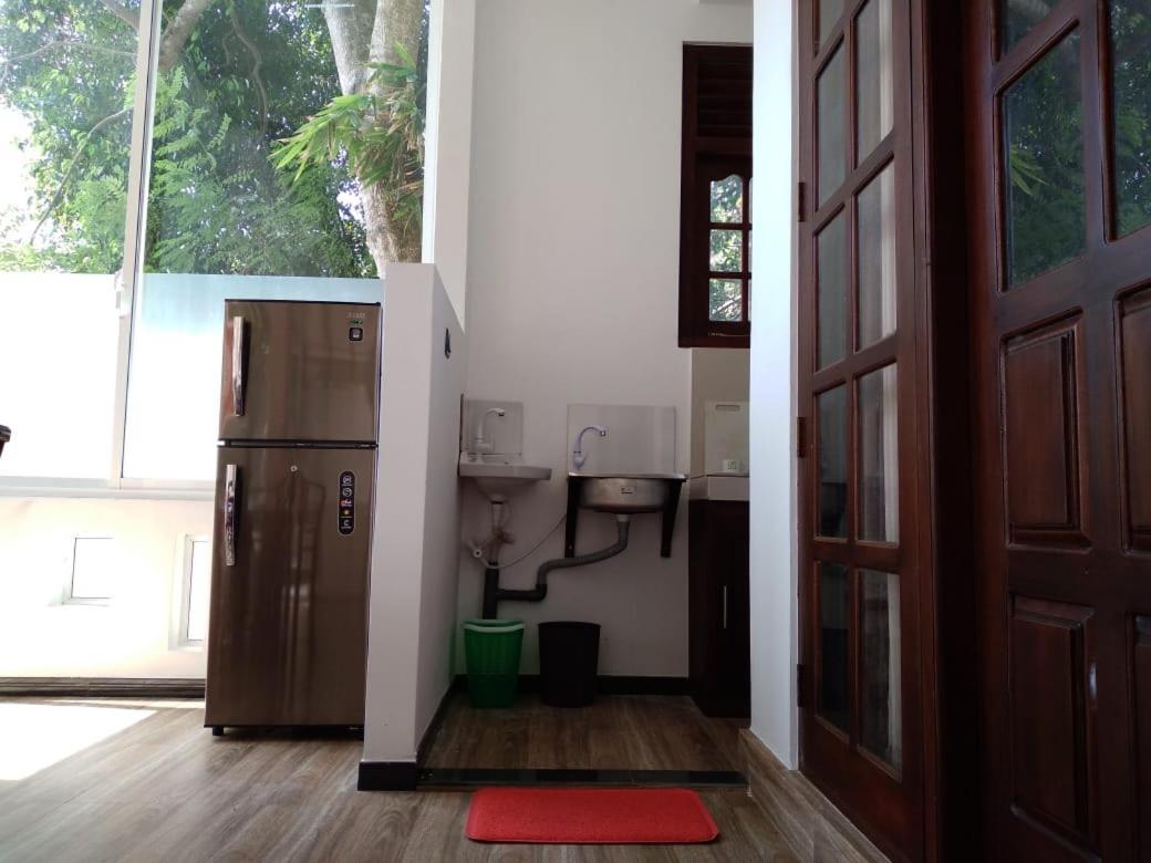 Villa Araliya Hikkaduwa Ngoại thất bức ảnh