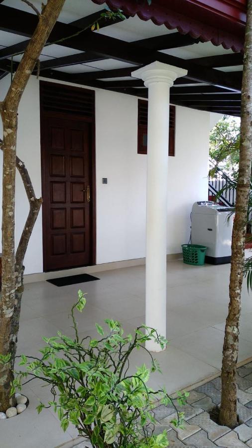Villa Araliya Hikkaduwa Ngoại thất bức ảnh