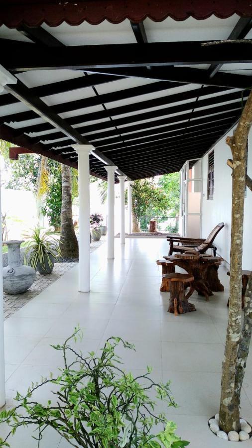 Villa Araliya Hikkaduwa Ngoại thất bức ảnh